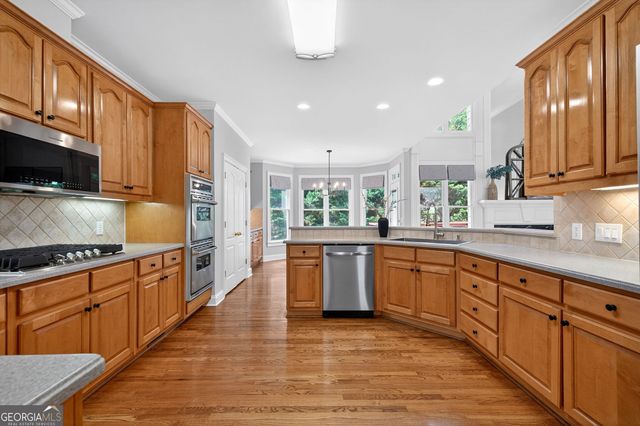 3913 Springtree Lane, Hoschton, GA 30548