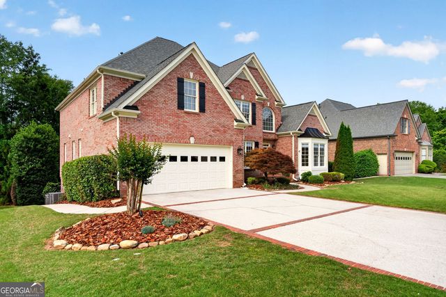 3913 Springtree Lane, Hoschton, GA 30548