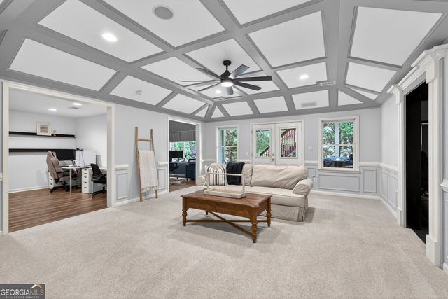 3913 Springtree Lane, Hoschton, GA 30548