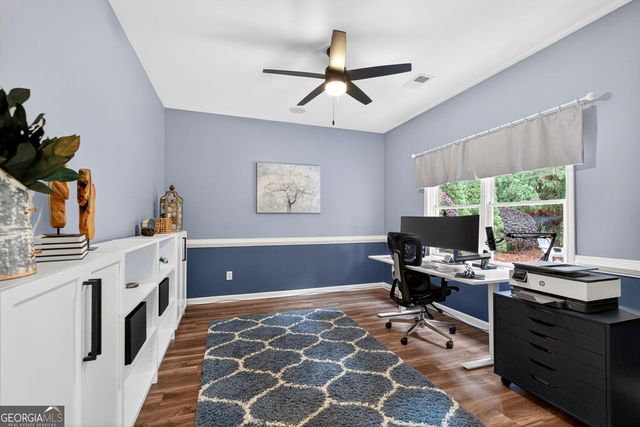 3913 Springtree Lane, Hoschton, GA 30548