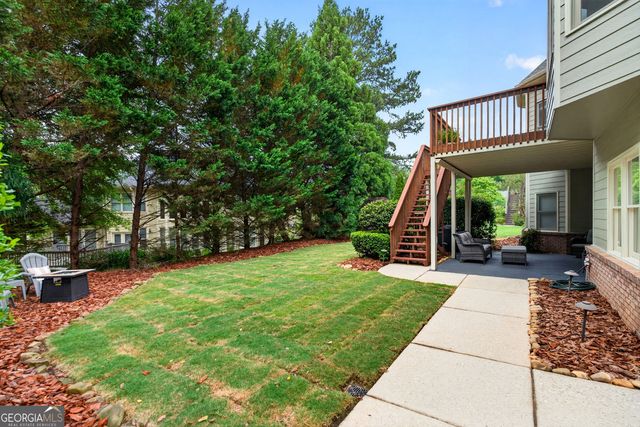 3913 Springtree Lane, Hoschton, GA 30548