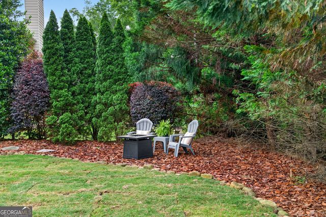 3913 Springtree Lane, Hoschton, GA 30548