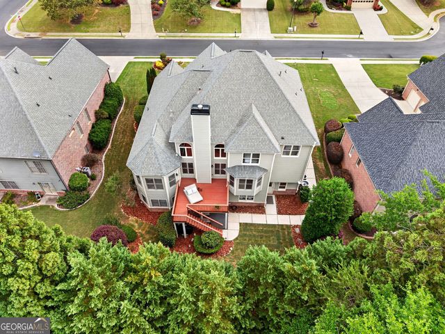 3913 Springtree Lane, Hoschton, GA 30548