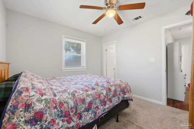 2335 Merle Cir, Pensacola, FL 32526