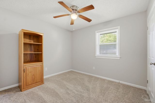 2335 Merle Cir, Pensacola, FL 32526