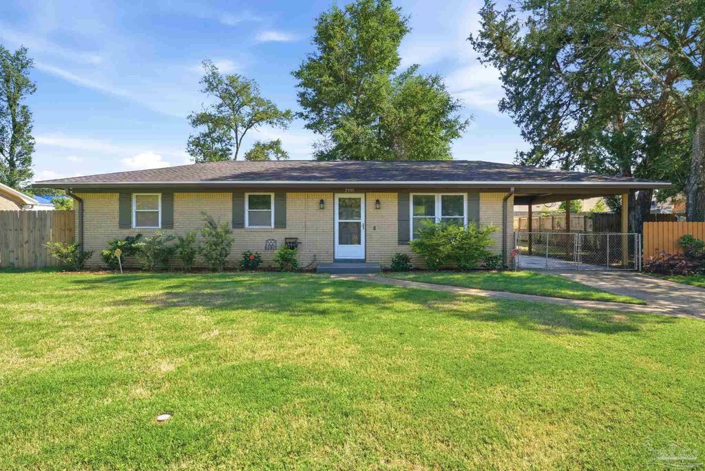 2335 Merle Cir, Pensacola, FL 32526