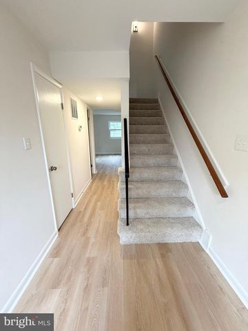 15023 CHERRYDALE DR, Woodbridge, VA 22193
