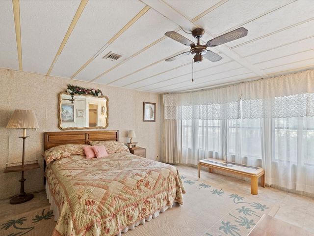 17718 ROCKLEDGE AVENUE, Spring Hill, FL 34610