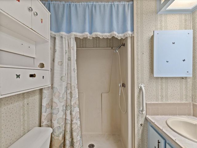 17718 ROCKLEDGE AVENUE, Spring Hill, FL 34610