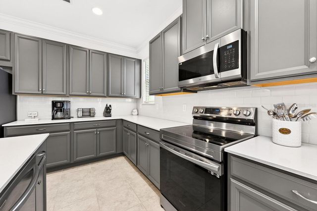 7651 FIVE OAKS DRIVE, Harmony, FL 34773