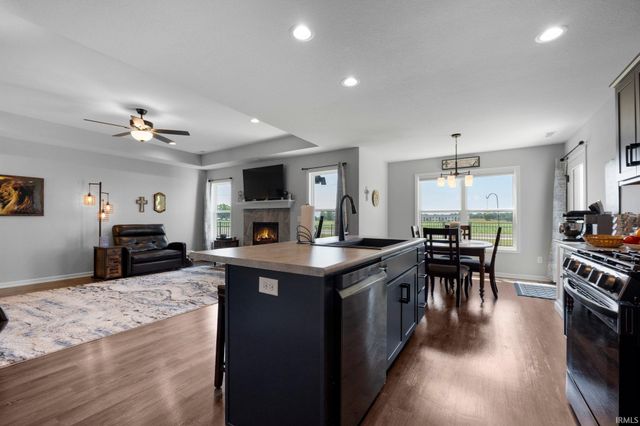 9086 Matthew Spring Run, New Haven, IN 46774