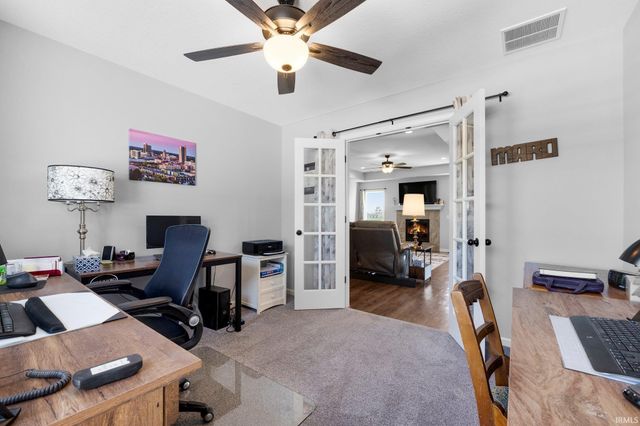 9086 Matthew Spring Run, New Haven, IN 46774