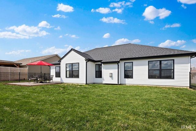 9086 Matthew Spring Run, New Haven, IN 46774