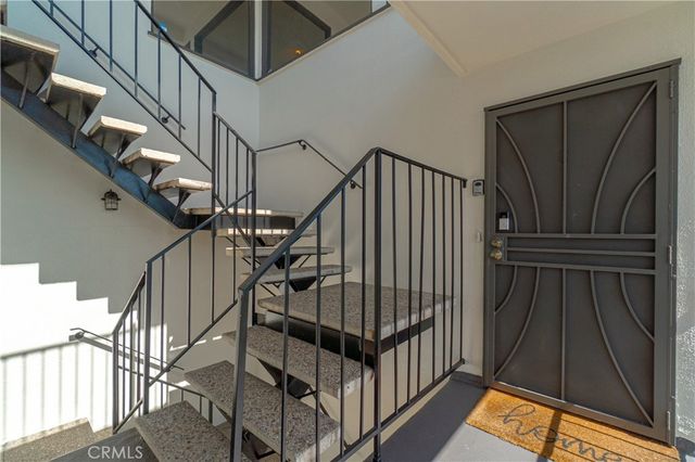 2699 E 20th, Signal Hill, CA 90755