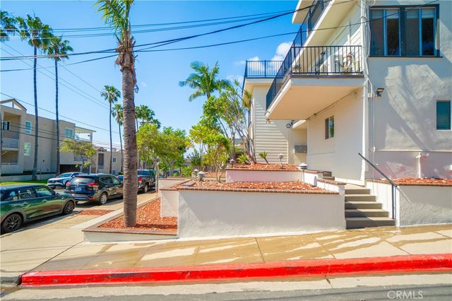 2699 E 20th, Signal Hill, CA 90755