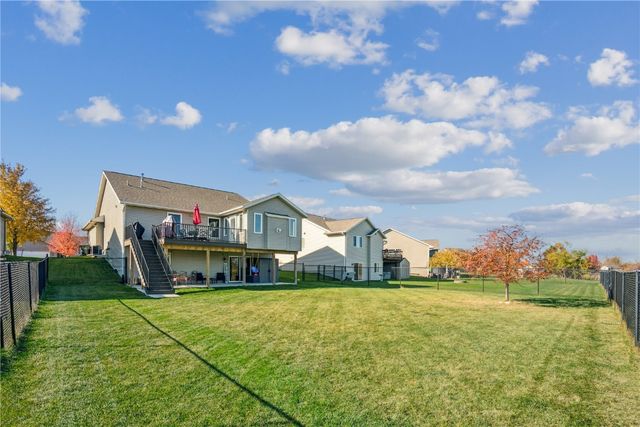 142 Brighton Circle SW, Cedar Rapids, IA 52404