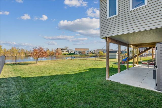 142 Brighton Circle SW, Cedar Rapids, IA 52404