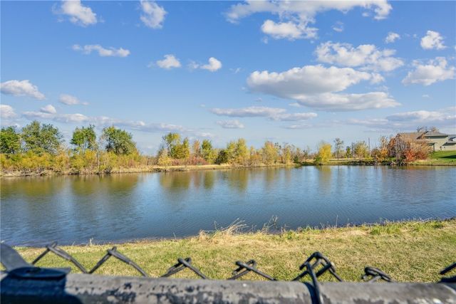 142 Brighton Circle SW, Cedar Rapids, IA 52404