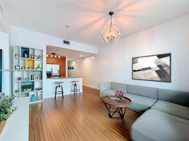 1945 S Ocean Dr 605, Hallandale Beach, FL 33009