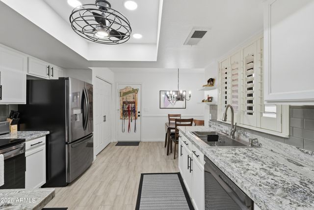 18622 N 94TH Avenue, Peoria, AZ 85382