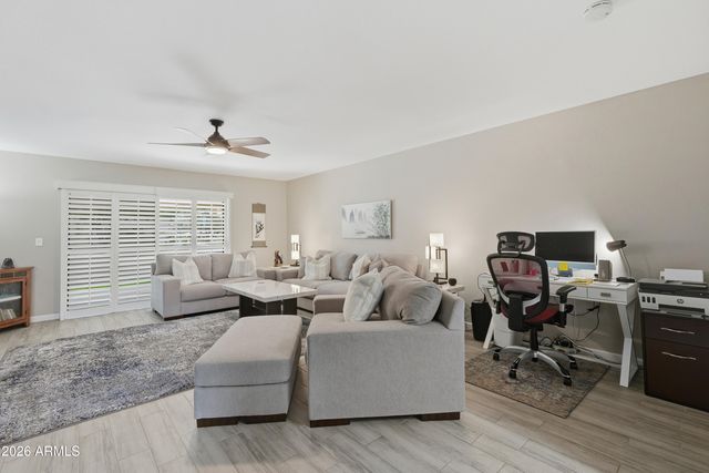 18622 N 94TH Avenue, Peoria, AZ 85382