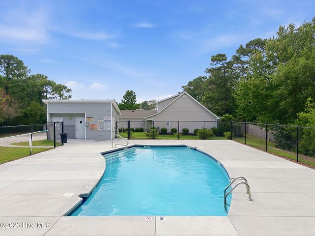 6028 Gantts Trail, Wilmington, NC 28409