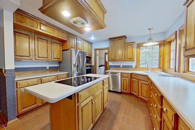 1416 Bruder Drive, Mount Pleasant, MI 48858