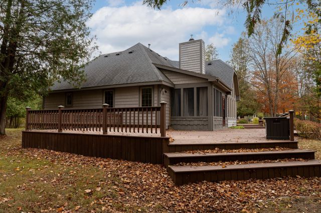 1416 Bruder Drive, Mount Pleasant, MI 48858