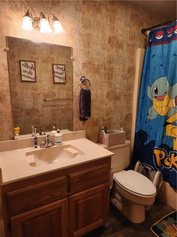 6 Condry Lane, Bella Vista, AR 72714