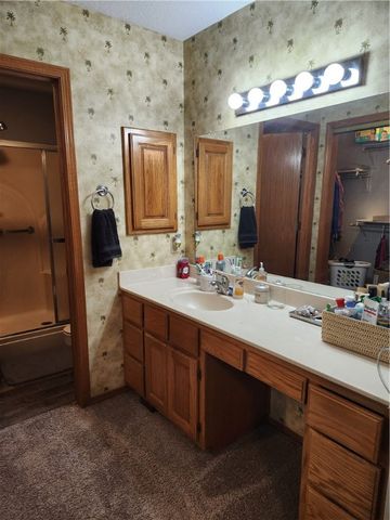 6 Condry Lane, Bella Vista, AR 72714