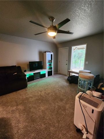 6 Condry Lane, Bella Vista, AR 72714