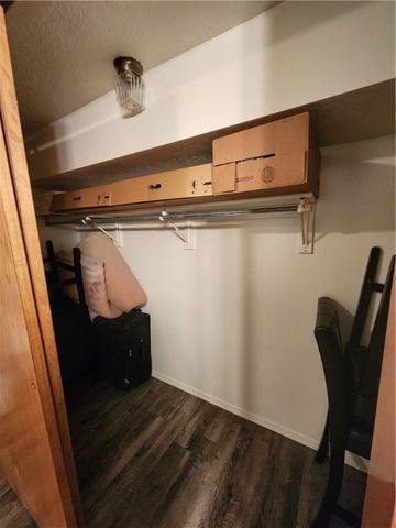 6 Condry Lane, Bella Vista, AR 72714