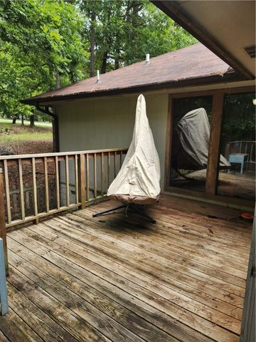 6 Condry Lane, Bella Vista, AR 72714