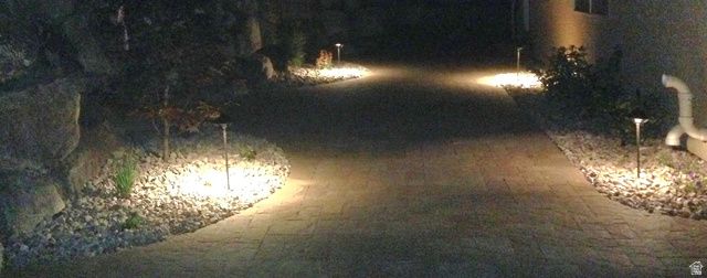 937 WINDSOR LN, Bountiful, UT 84010