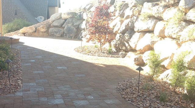 937 WINDSOR LN, Bountiful, UT 84010