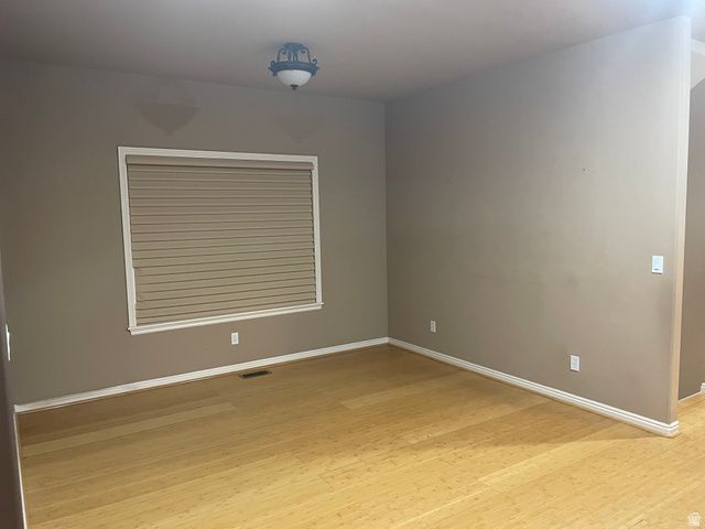 937 WINDSOR LN, Bountiful, UT 84010