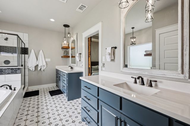 821 Cheyenne Trail, Trenton, TX 75490