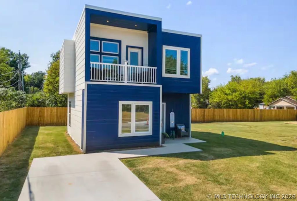 1636 N Madison Avenue, Tulsa, OK 74106