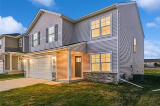 518 Elizabeth Lane NW, Bondurant, IA 50035