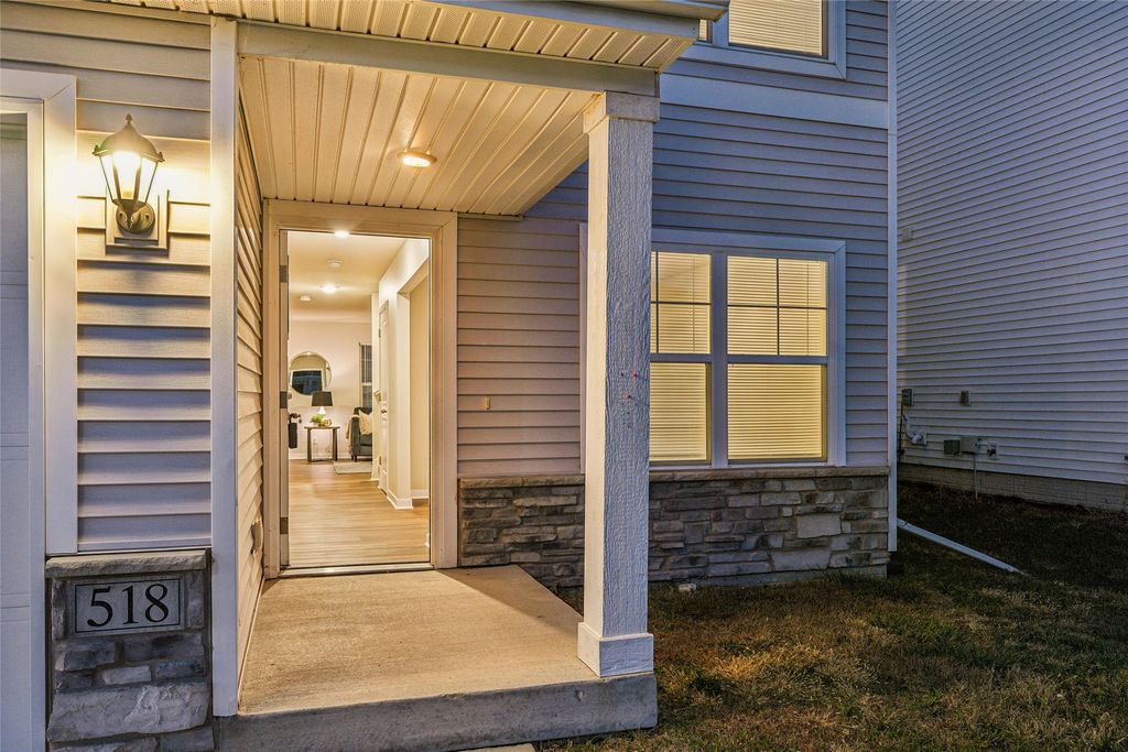 518 Elizabeth Lane NW, Bondurant, IA 50035