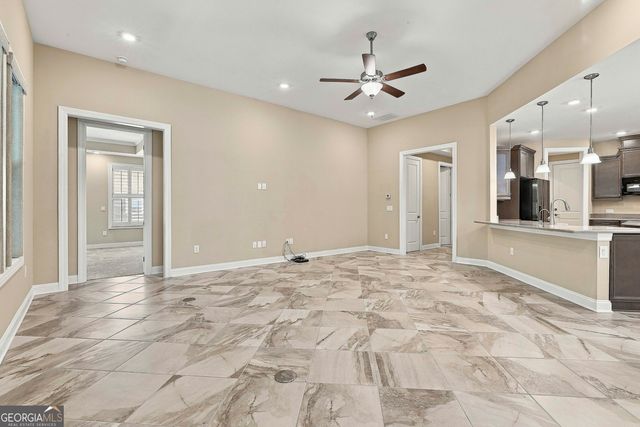 122 Cottonwood Circle, Peachtree City, GA 30269