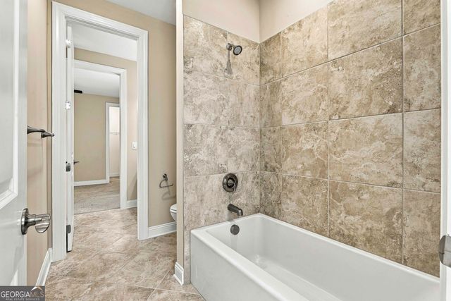 122 Cottonwood Circle, Peachtree City, GA 30269