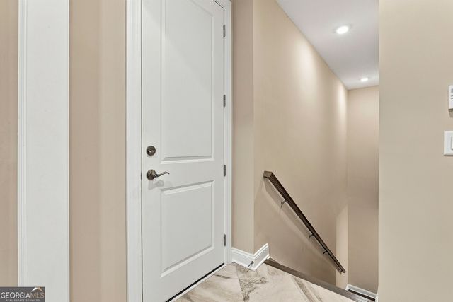 122 Cottonwood Circle, Peachtree City, GA 30269