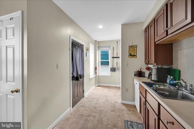 942 PIKE ST, Reading, PA 19604