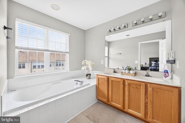 14913 WHITTIER LOOP, Woodbridge, VA 22193