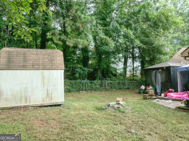 107 Honeysuckle Lane, Stockbridge, GA 30281