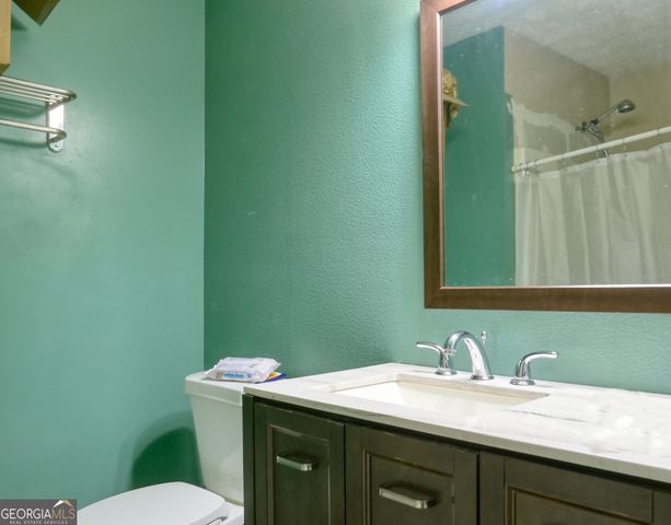 107 Honeysuckle Lane, Stockbridge, GA 30281
