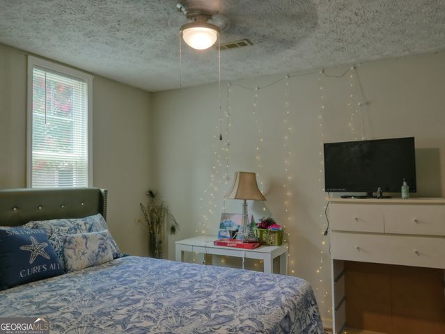 107 Honeysuckle Lane, Stockbridge, GA 30281