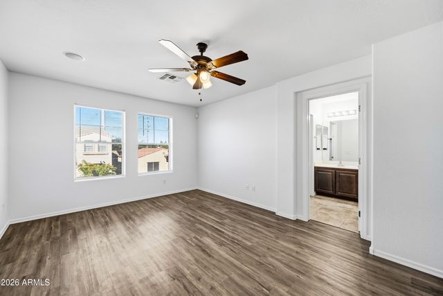 5209 W Shaw Butte Drive, Glendale, AZ 85304