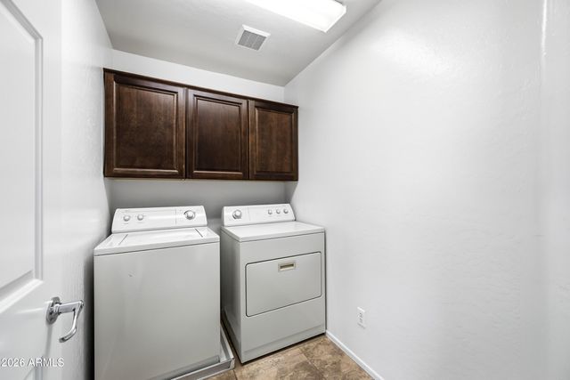 5209 W Shaw Butte Drive, Glendale, AZ 85304